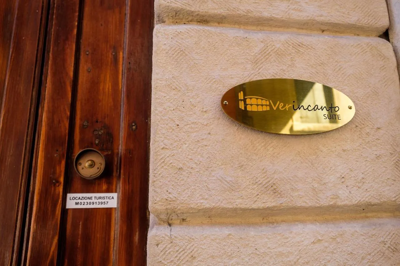 Apartment Verincanto Suite In Old Verona Downtown