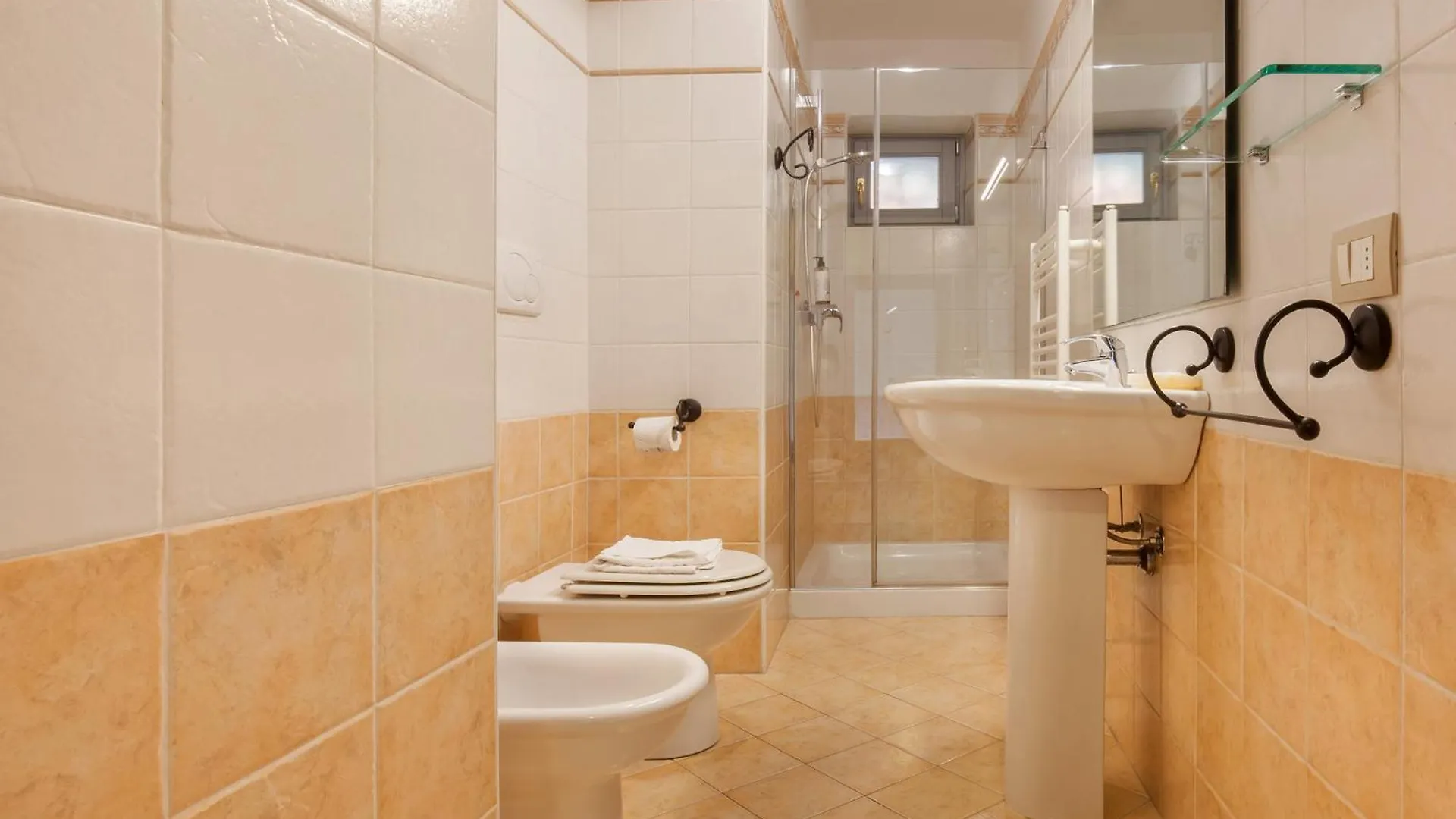 Verincanto Suite In Old Verona Downtown 0*,  Italy