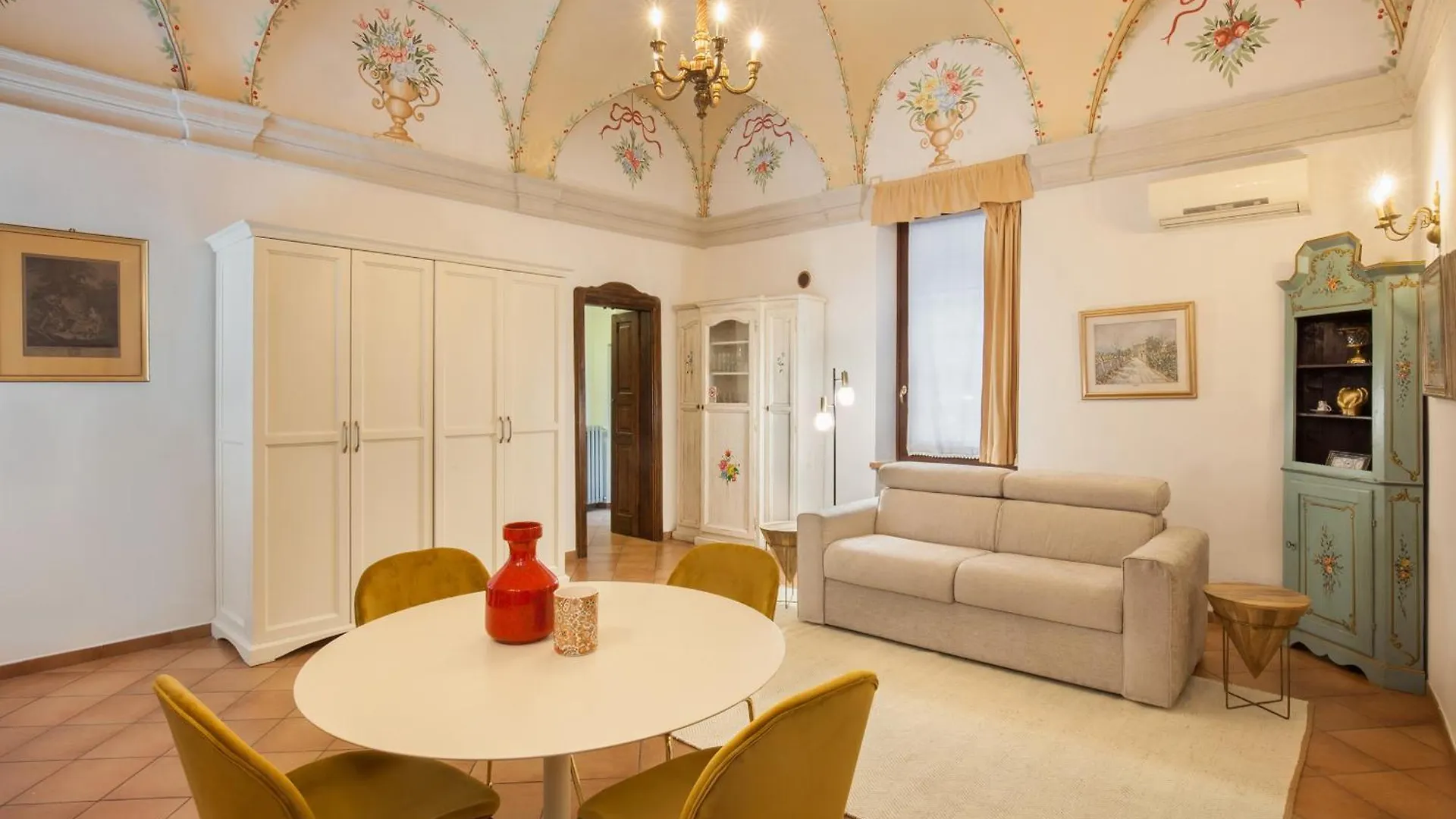 Verincanto Suite In Old Verona Downtown 0*,  Italy
